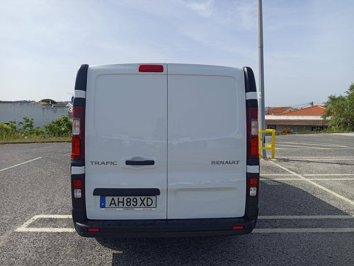 renault-trafic-2021-diesel-1997cc