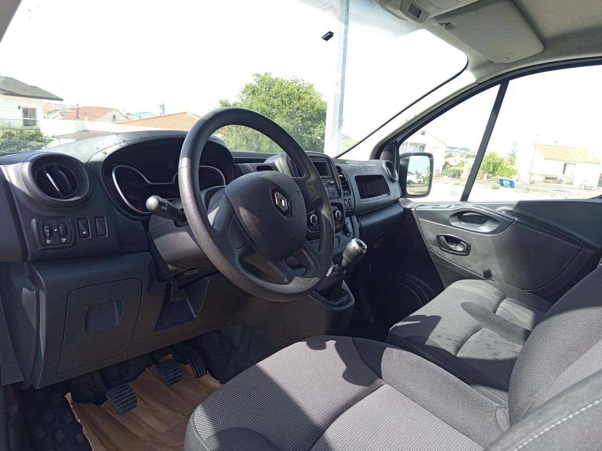 renault-trafic-2021-diesel-1997cc