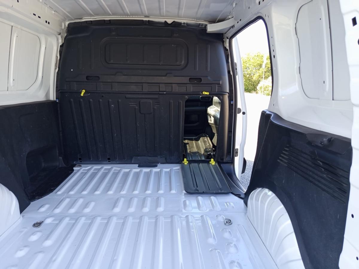 citroen-berlingo-2023-diesel-1499cc
