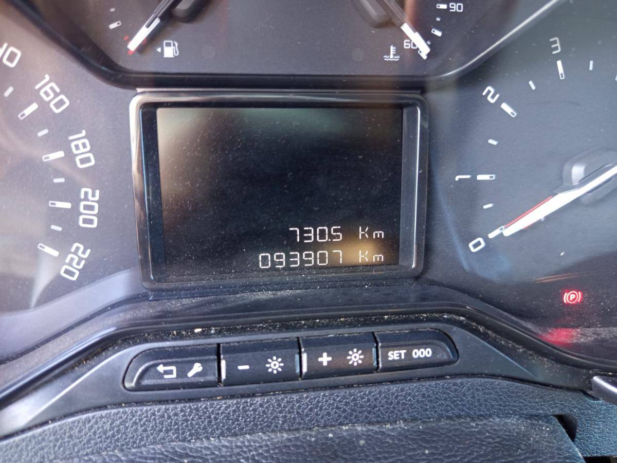 citroen-berlingo-2023-diesel-1499cc