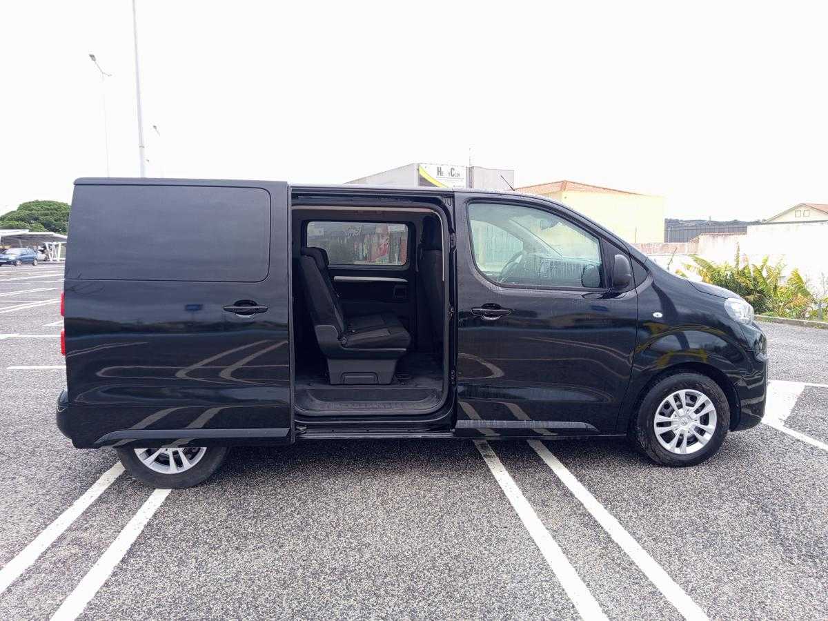 peugeot-traveller-2018-diesel-1499cc