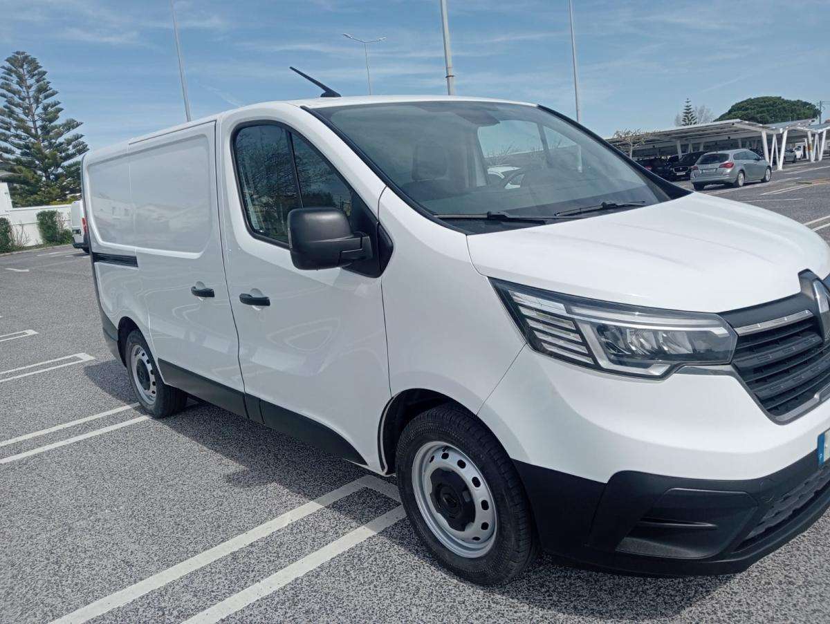 renault-trafic-2022-diesel-1997cc