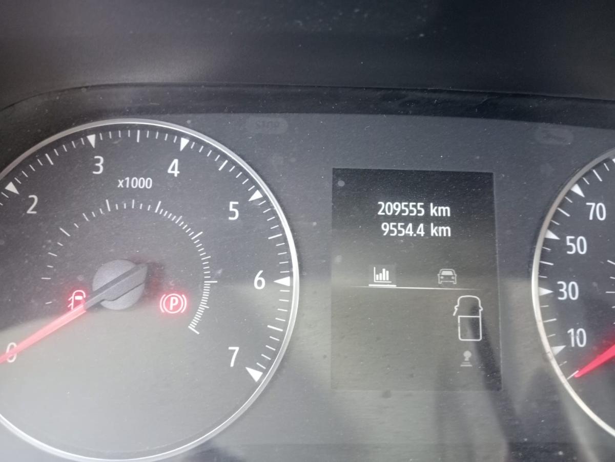 renault-trafic-2022-diesel-1997cc