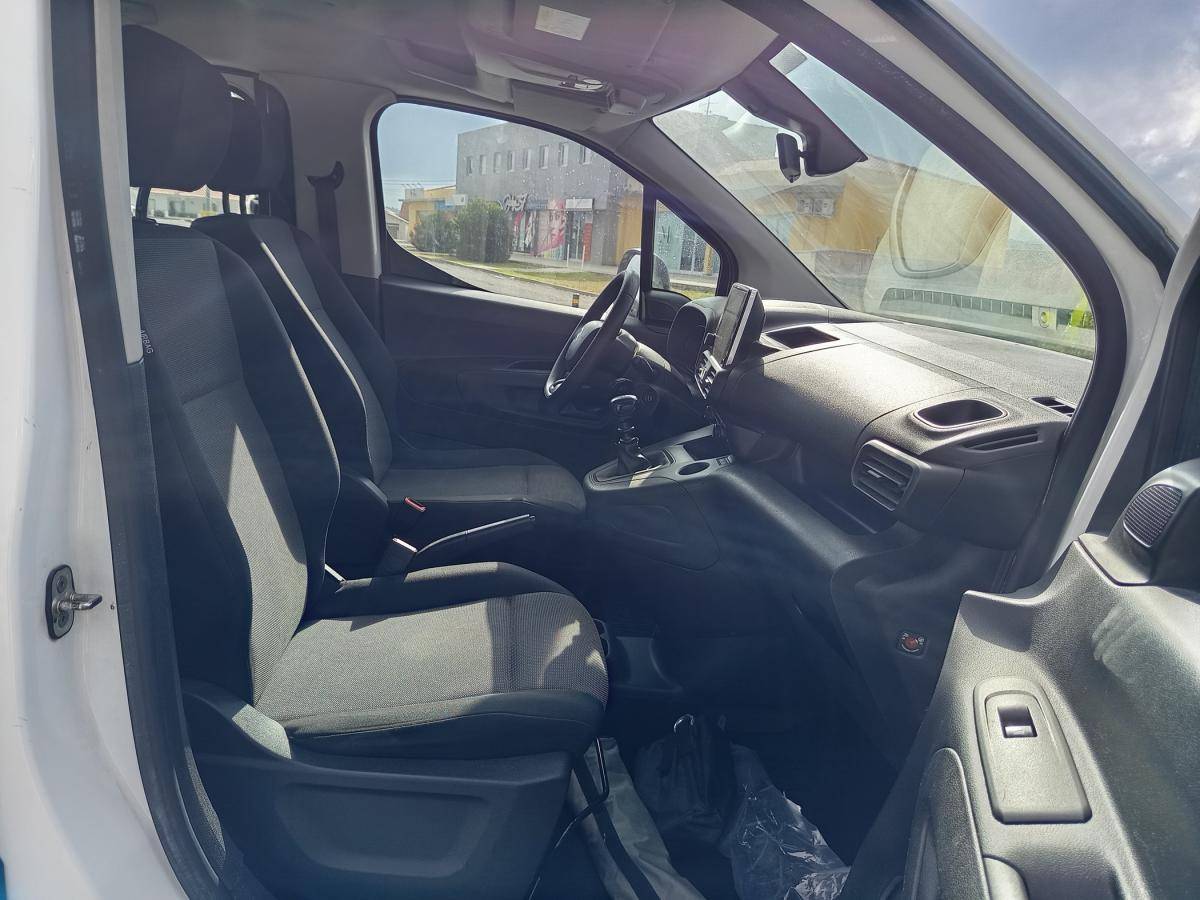 citroen-berlingo-2022-diesel-1499cc
