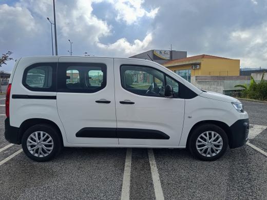 citroen-berlingo-2022-diesel-1499cc