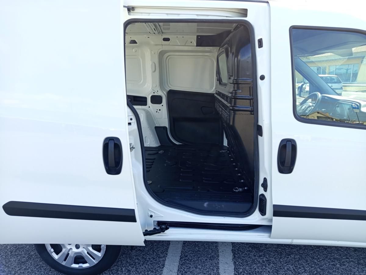 fiat-doblo-2022-diesel-1598cc