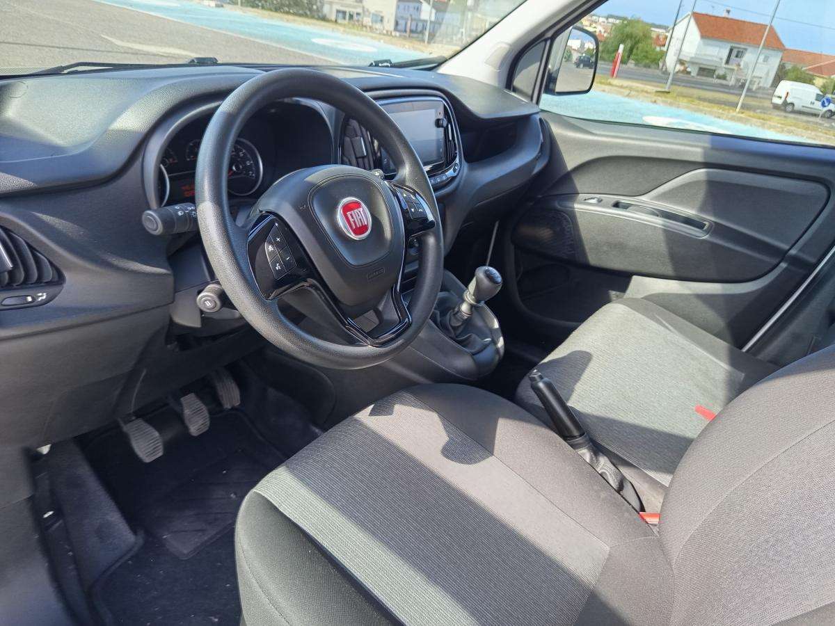 fiat-doblo-2022-diesel-1598cc