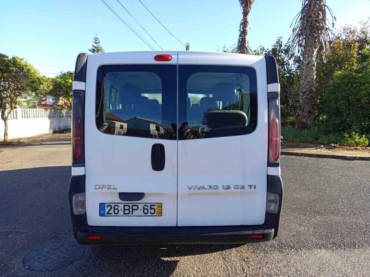 opel-vivaro-2006-diesel-1870cc