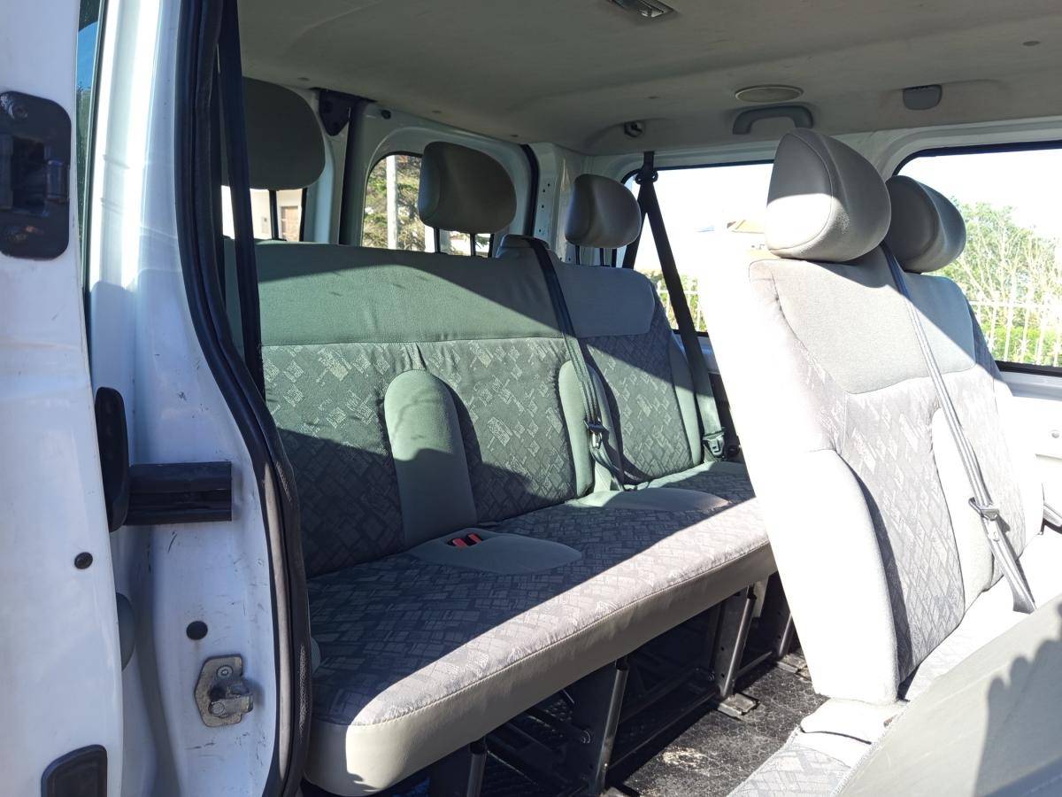 opel-vivaro-2006-diesel-1870cc
