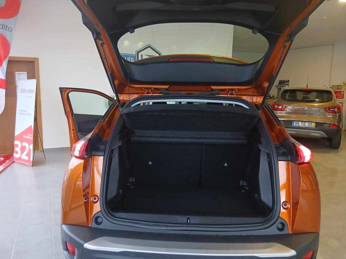peugeot-2008-1-2-puretech-2021-gasolina-1199cc