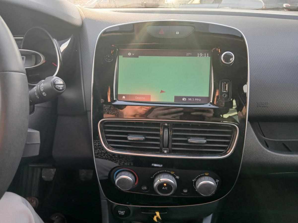 renault-clio-0-9-tce-2018-gasolina-898cc