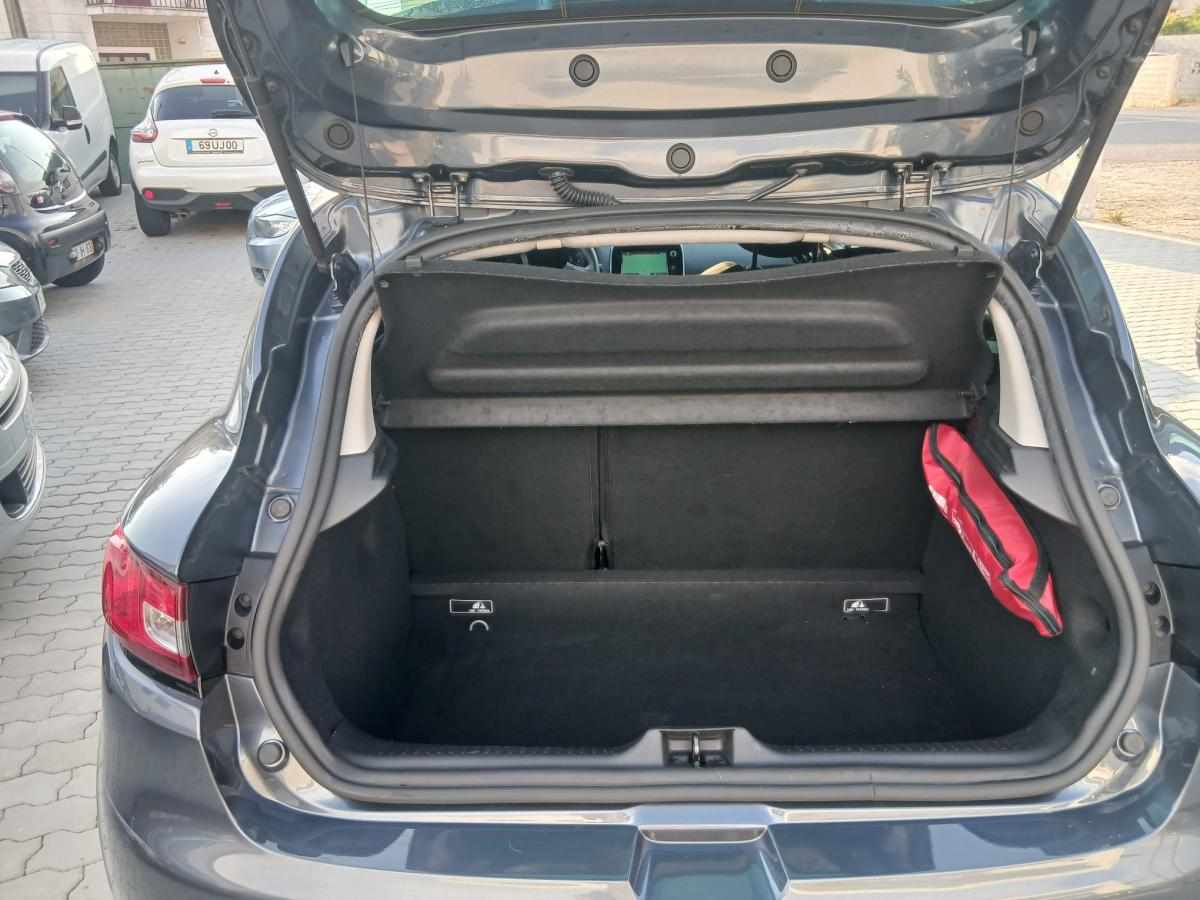 renault-clio-0-9-tce-2018-gasolina-898cc