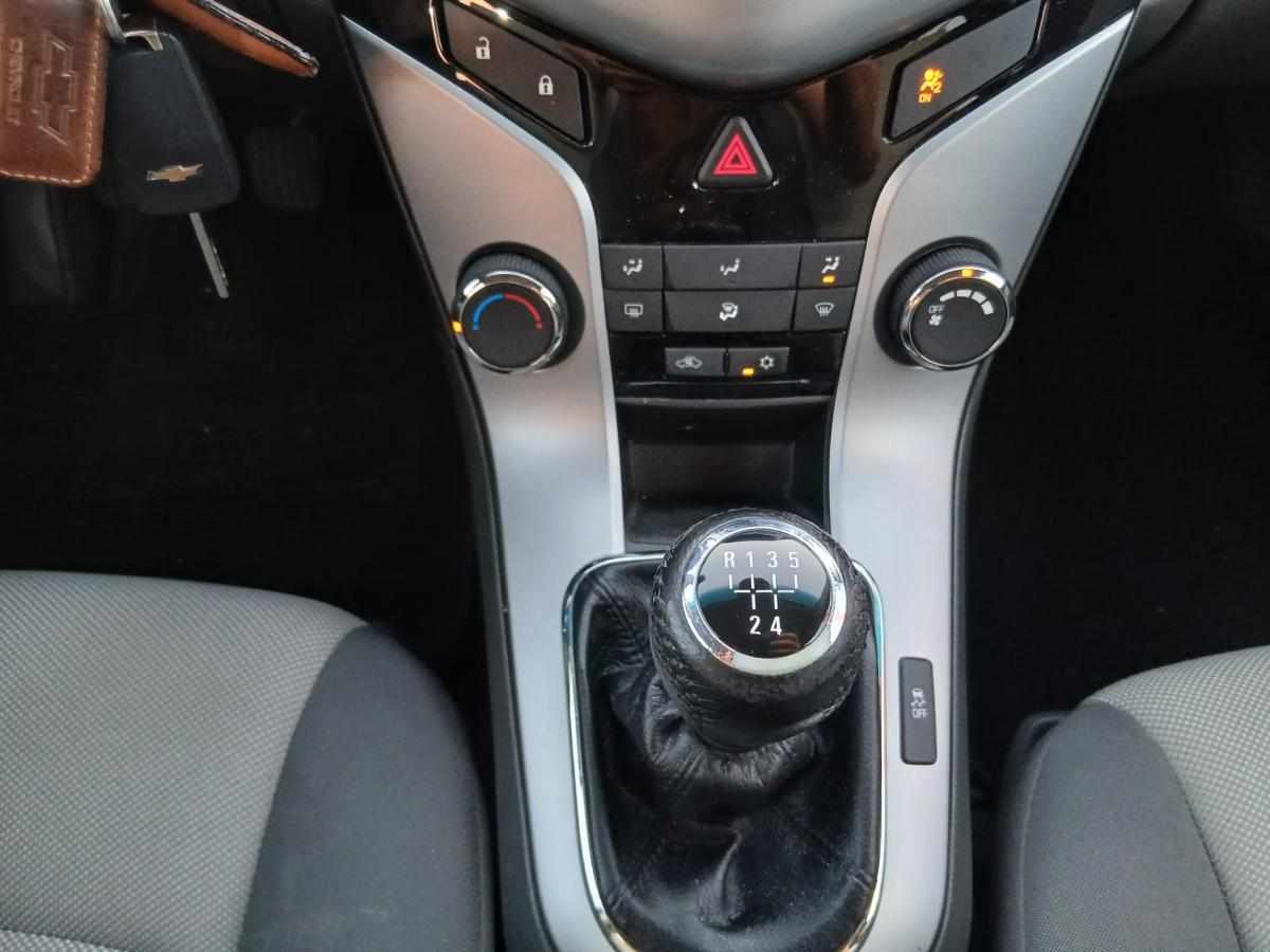 chevrolet-cruze-1-6-2010-gasolina-1598cc