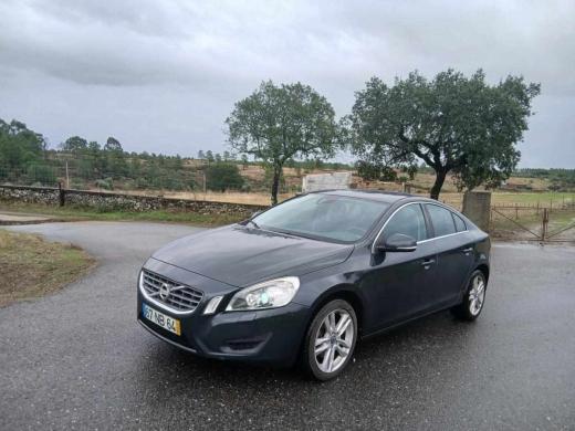 volvo-s60-d3-2-0-2012-diesel-1984cc