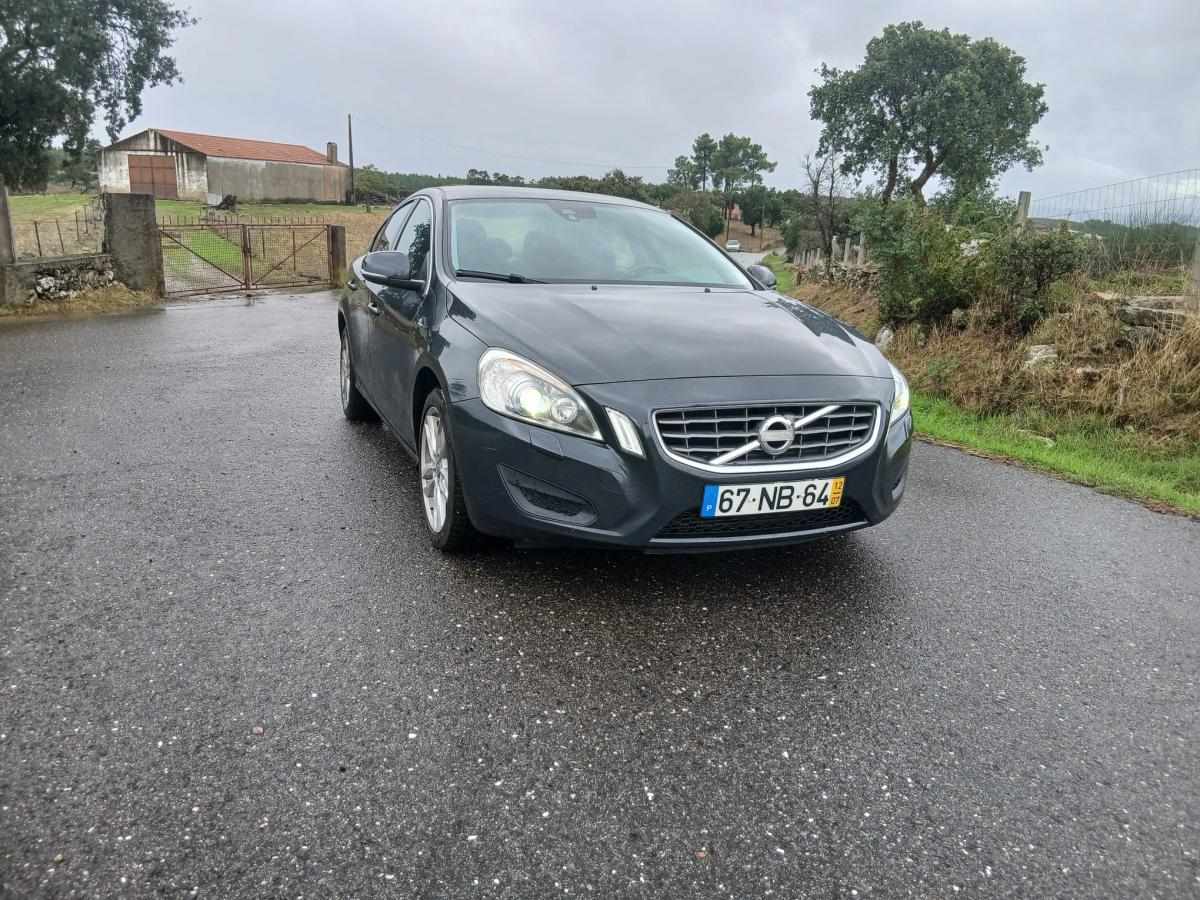 volvo-s60-d3-2-0-2012-diesel-1984cc
