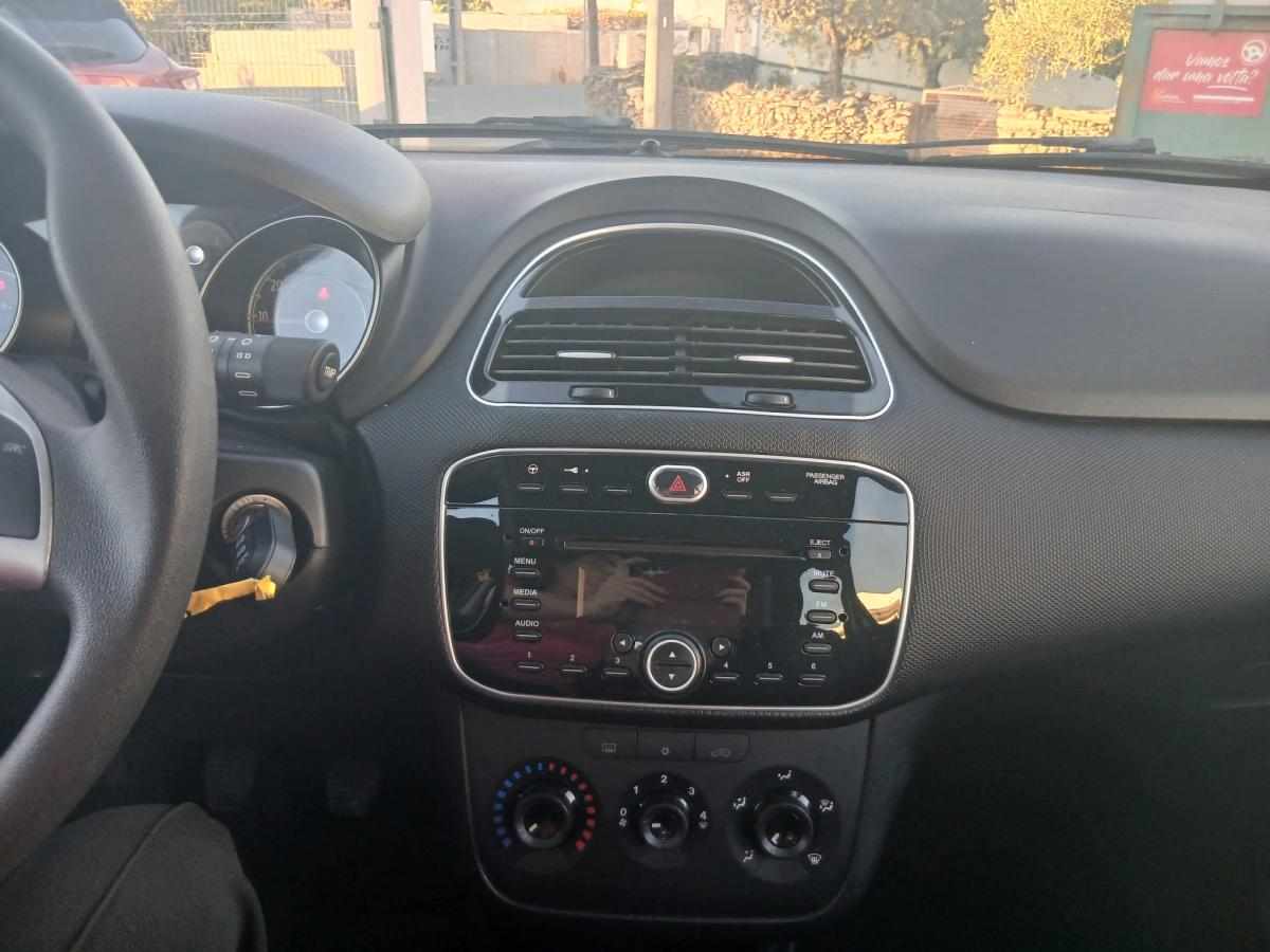 fiat-punto-1-2-ss-2014-gasolina-1242cc