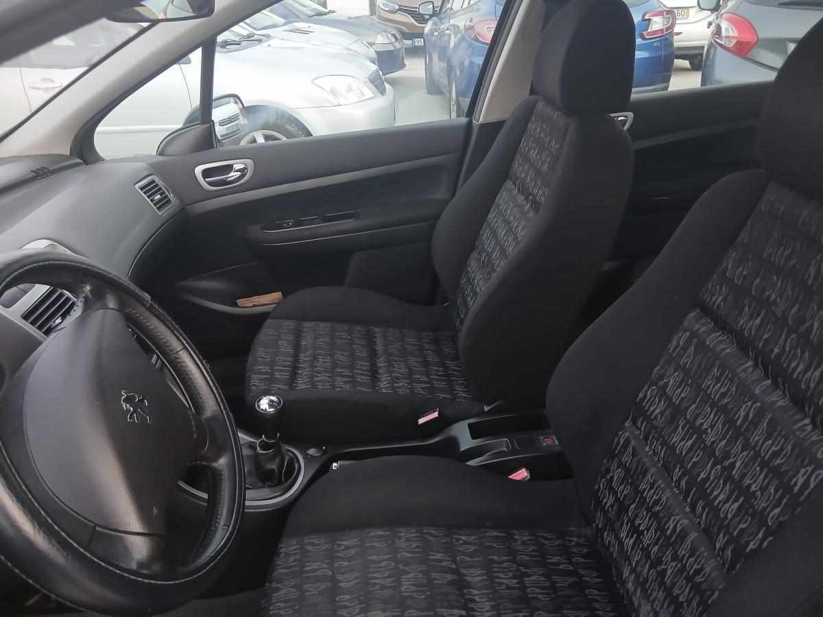 peugeot-307-1-4-hdi-2003-diesel-1398cc