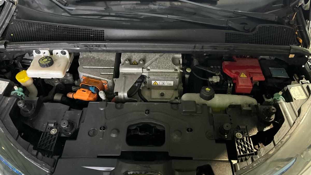 renault-zoe-r240-22-kwh-2013-eletrico