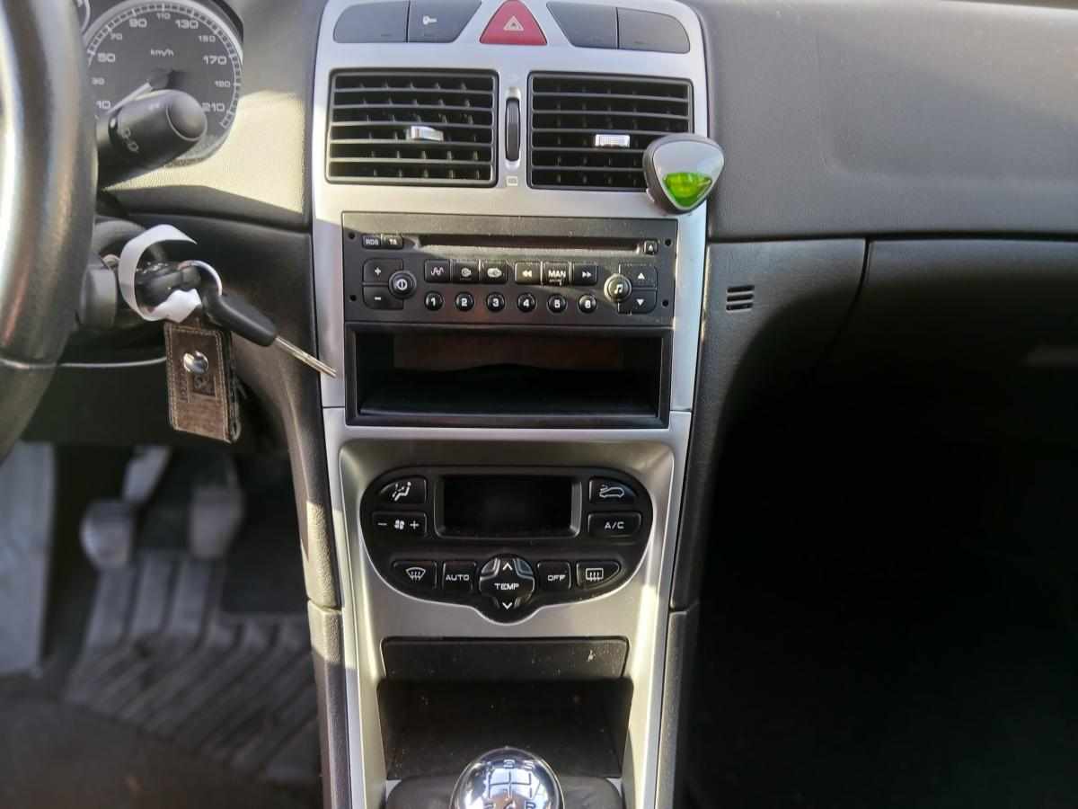 peugeot-307-1-4-2003-gasolina-1360cc