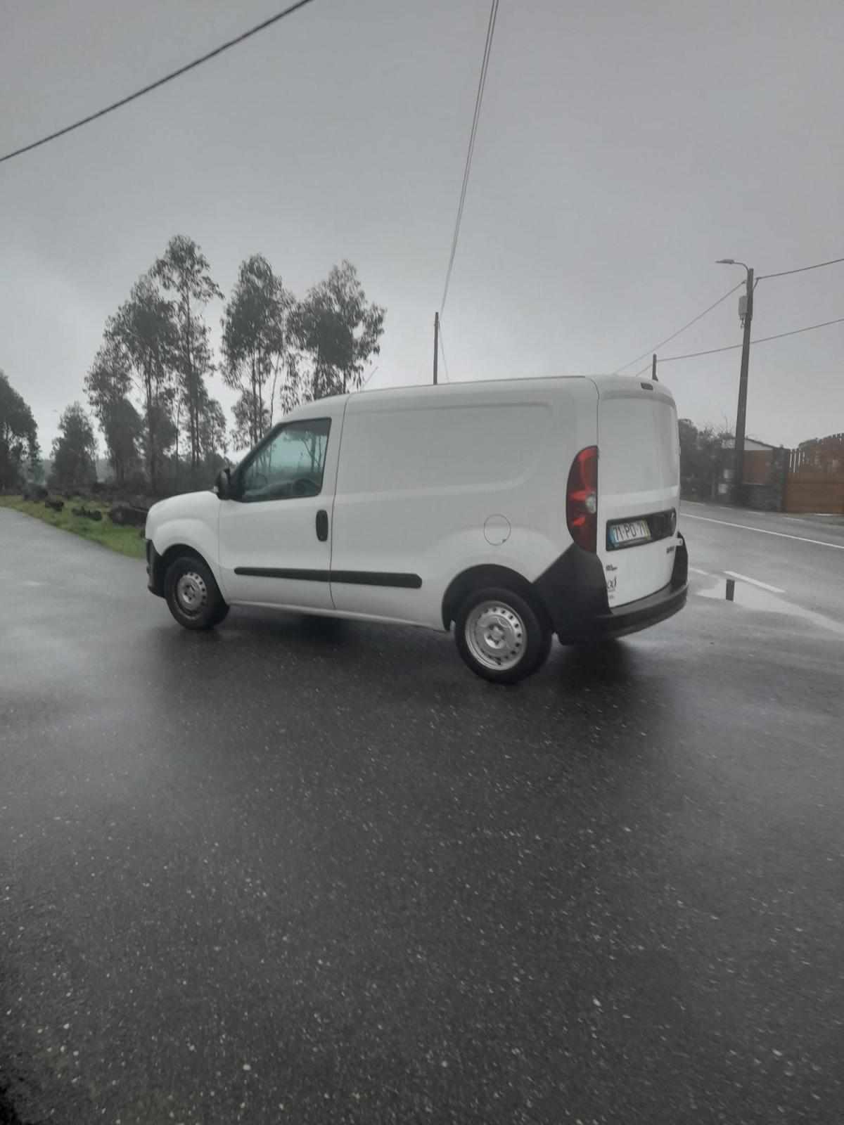 fiat-doblo-1-6-multijet-2014-diesel-1248cc