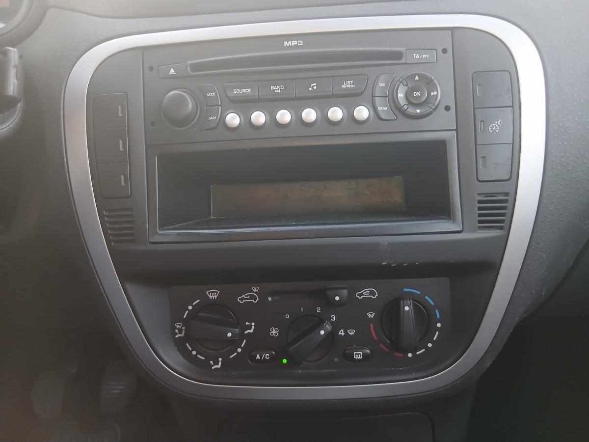 citroen-c3-1-1-2010-gasolina-1124cc