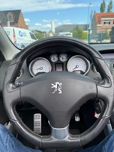 peugeot-308-cc-2009-gasolina-1598cc