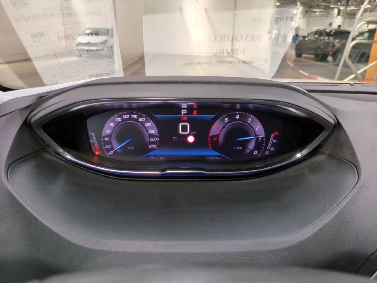 peugeot-3008-2022-gasolina-1199cc