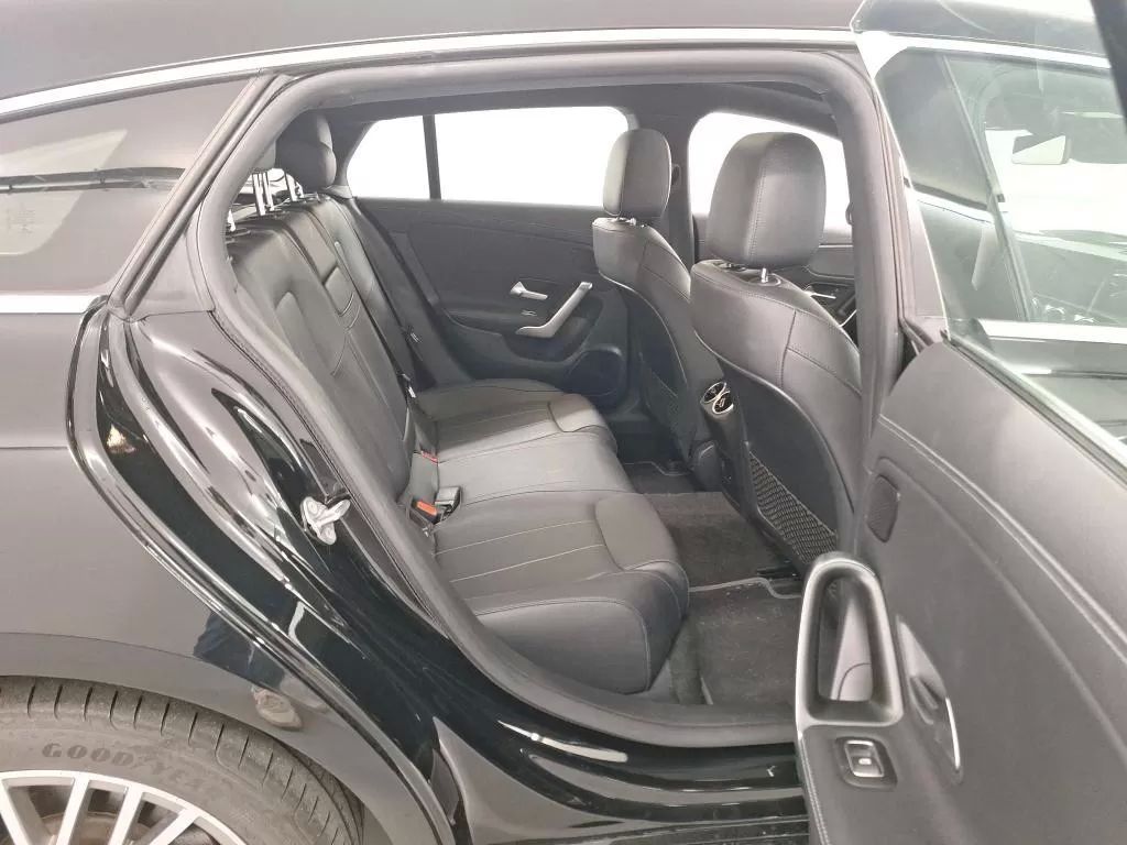 mercedes-benz-cla-2022-hibrido-1332cc