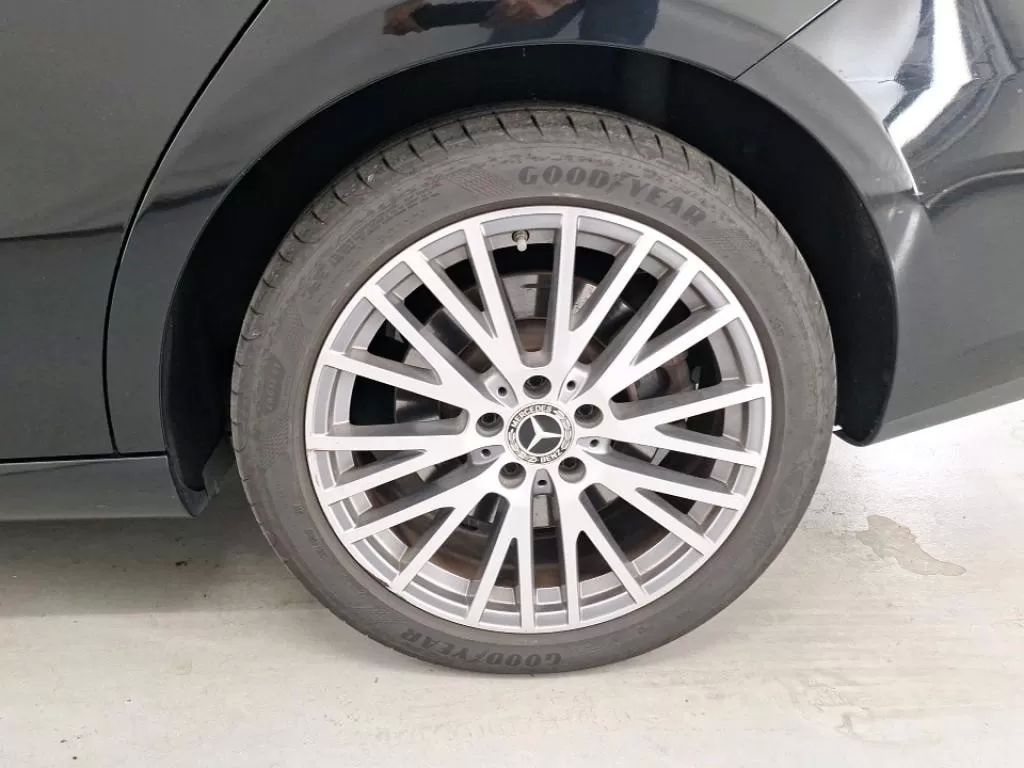 mercedes-benz-cla-2022-hibrido-1332cc