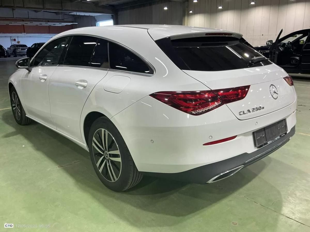 mercedes-benz-cla-2022-hibrido-1332cc