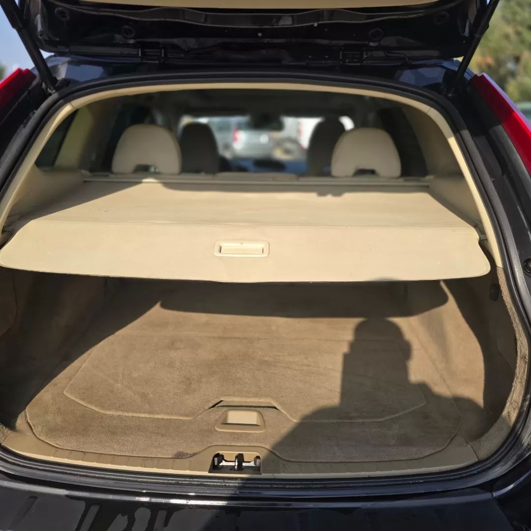 volvo-xc60-2010-diesel-2400cc
