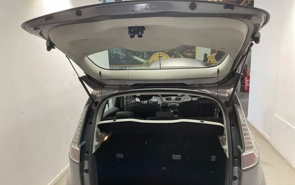 renault-scenic-2012-diesel-1461cc