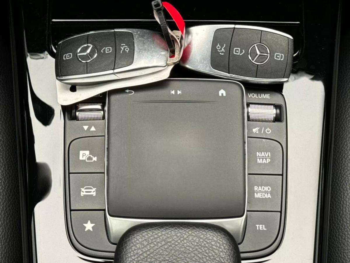 mercedes-benz-cla-2021-hibrido-1332cc