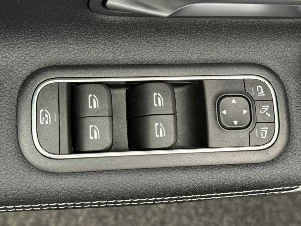 mercedes-benz-cla-2021-hibrido-1332cc