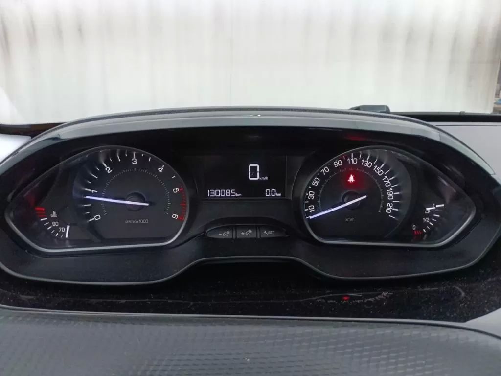 peugeot-2008-2019-diesel-1499cc