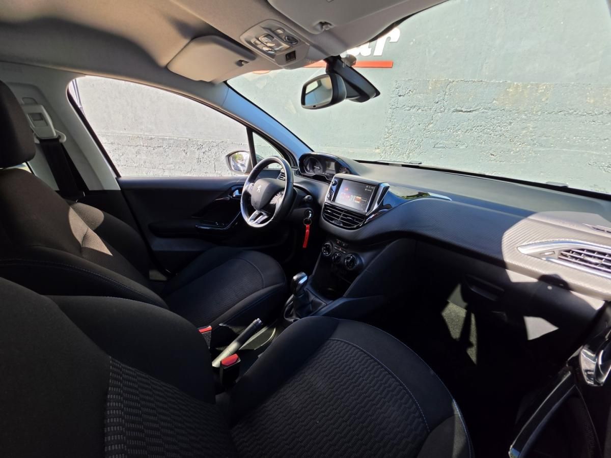 peugeot-208-2019-gasolina-1199cc