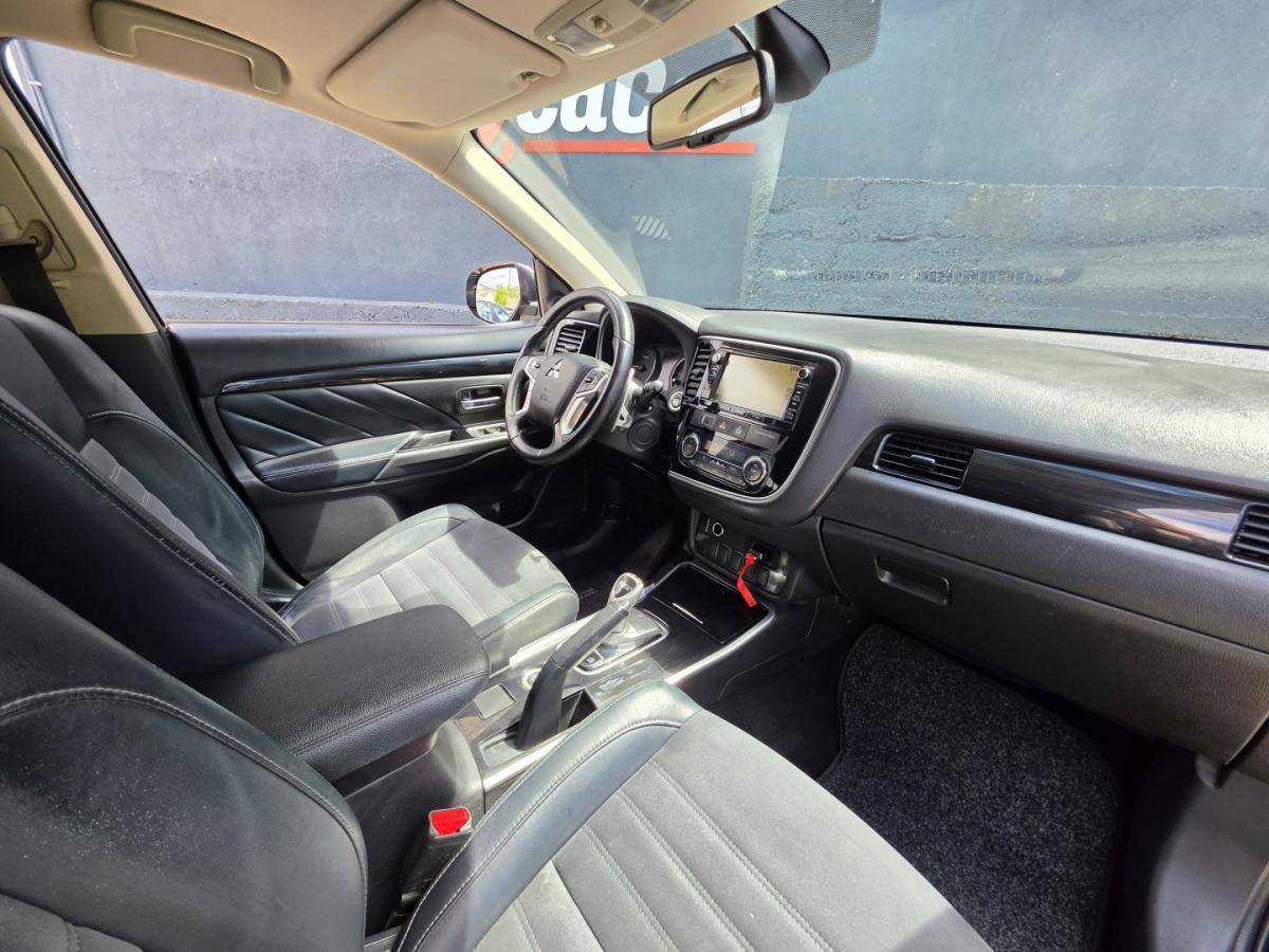 mitsubishi-outlander-2016-hibrido-1998cc