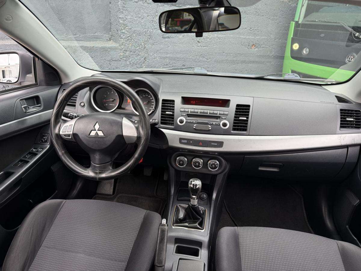 mitsubishi-lancer-2011-gasolina-1590cc