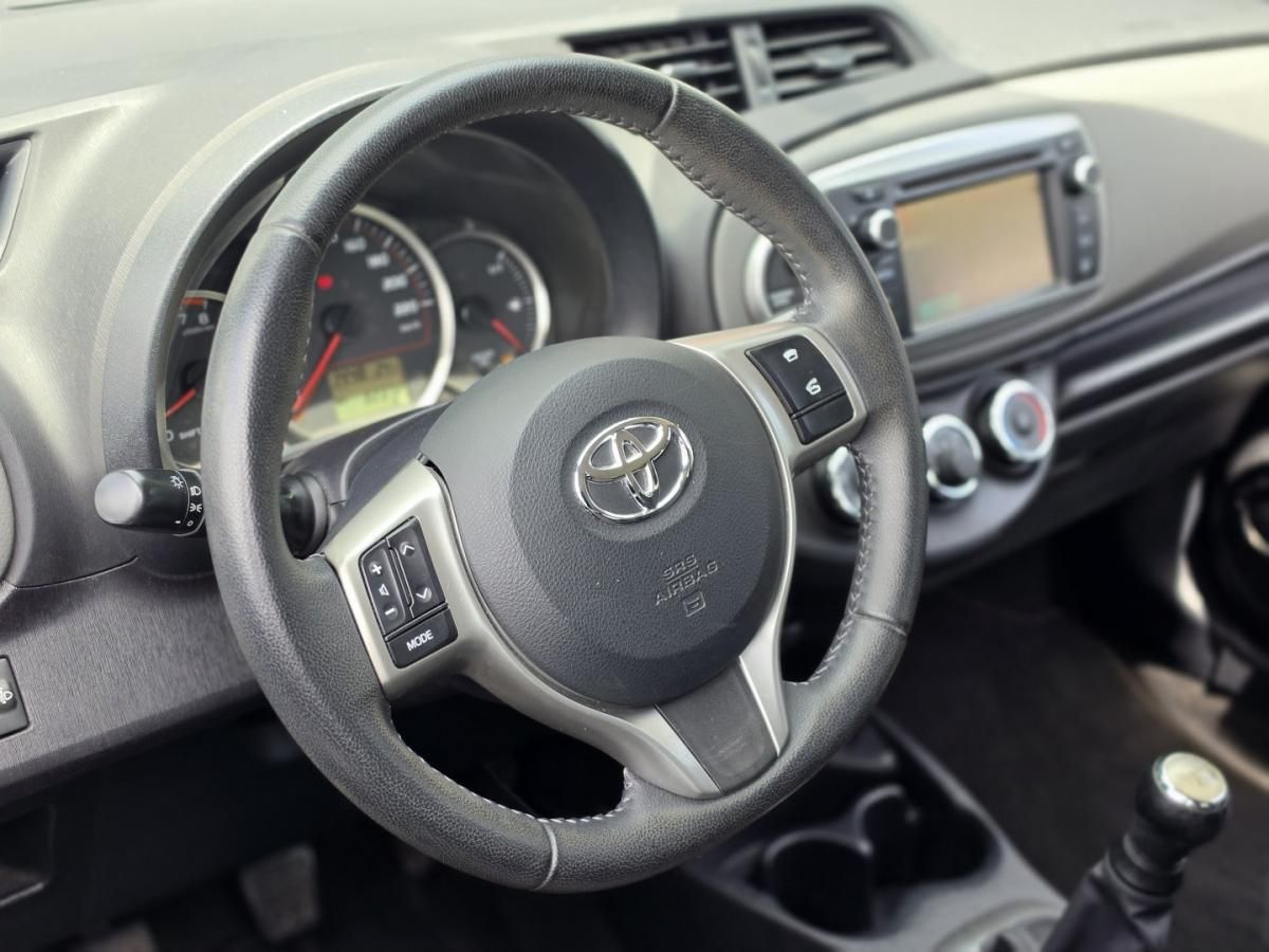 toyota-yaris-2014-gasolina-998cc