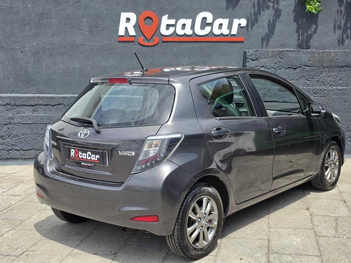 toyota-yaris-2014-gasolina-998cc