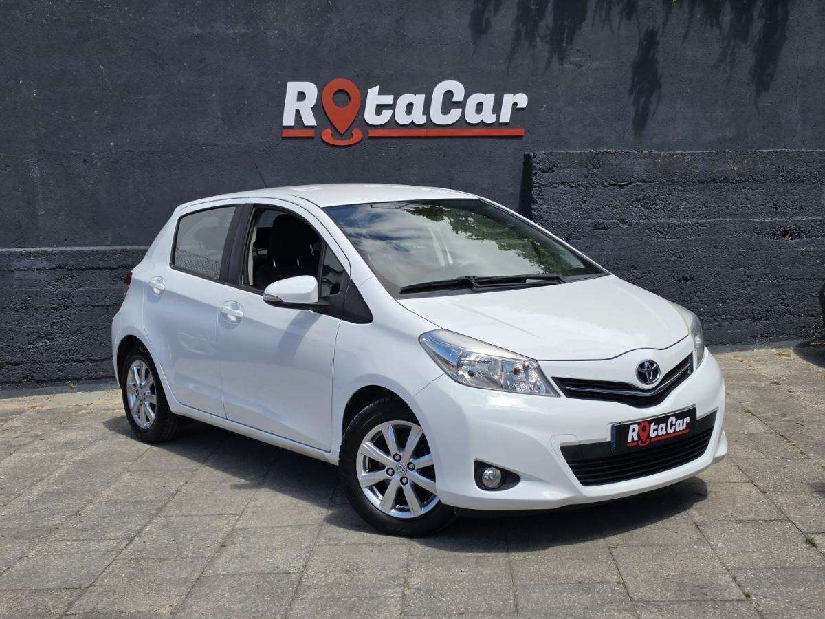 toyota-yaris-2015-gasolina-998cc