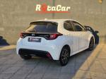 toyota-yaris-2023-hibrido-1490cc