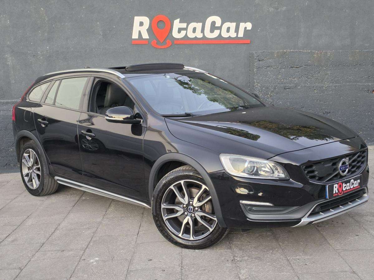 volvo-v60-cross-country-2016-diesel-1969cc