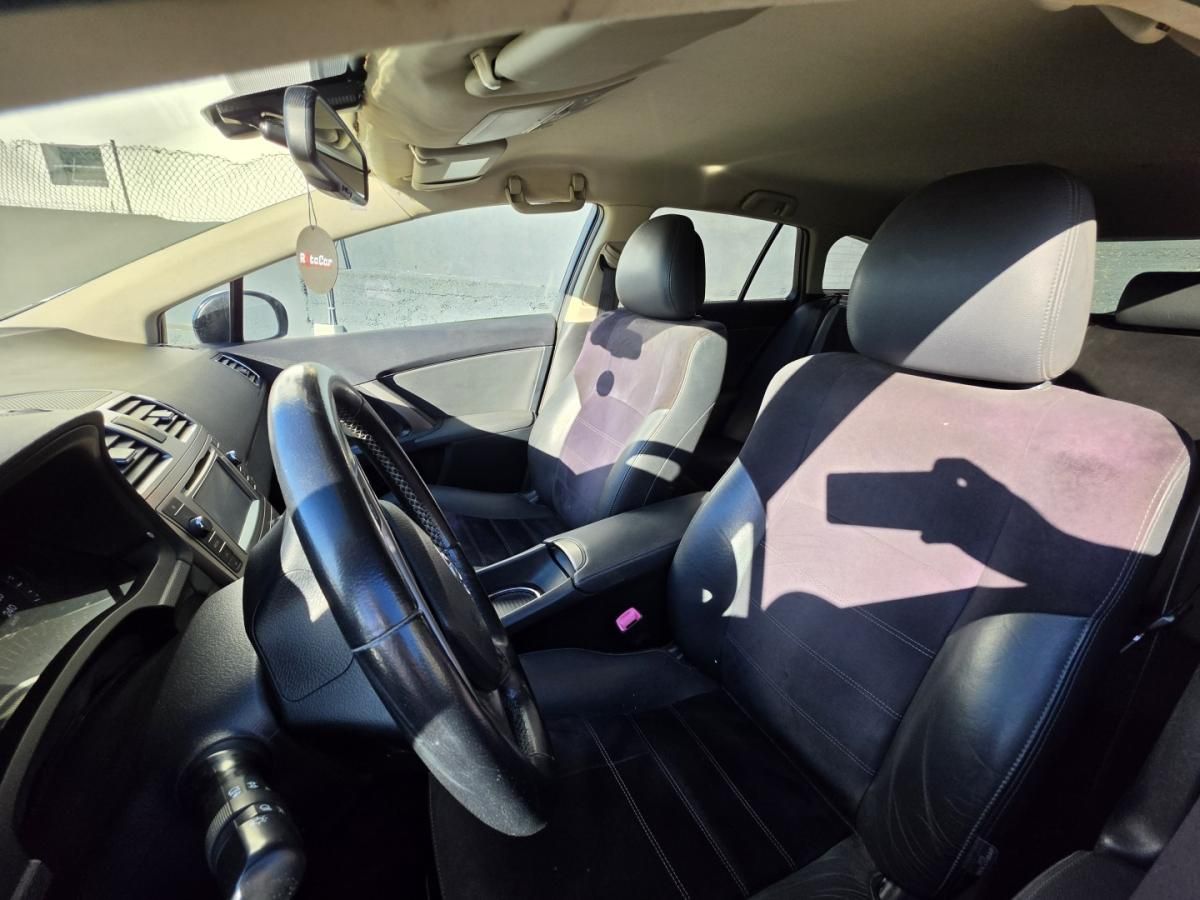 toyota-avensis-sw-2013-diesel-1998cc