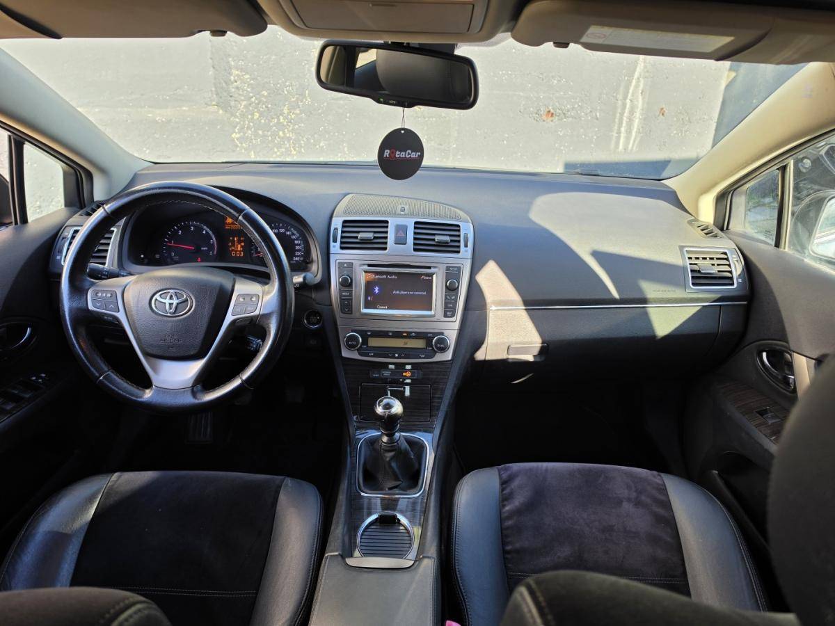 toyota-avensis-sw-2013-diesel-1998cc