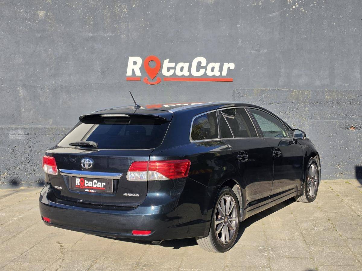 toyota-avensis-sw-2013-diesel-1998cc