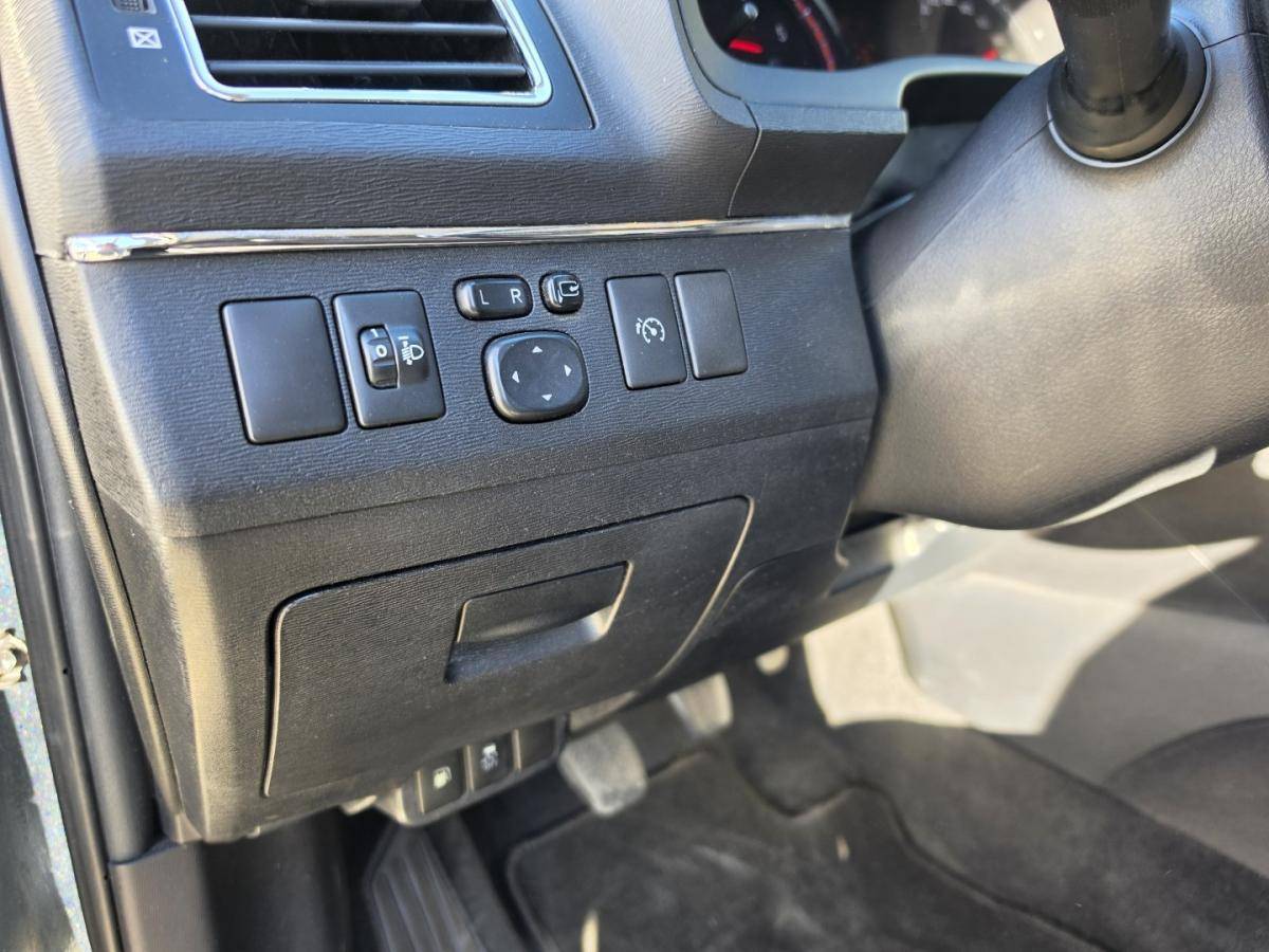 toyota-avensis-sw-2013-diesel-1998cc