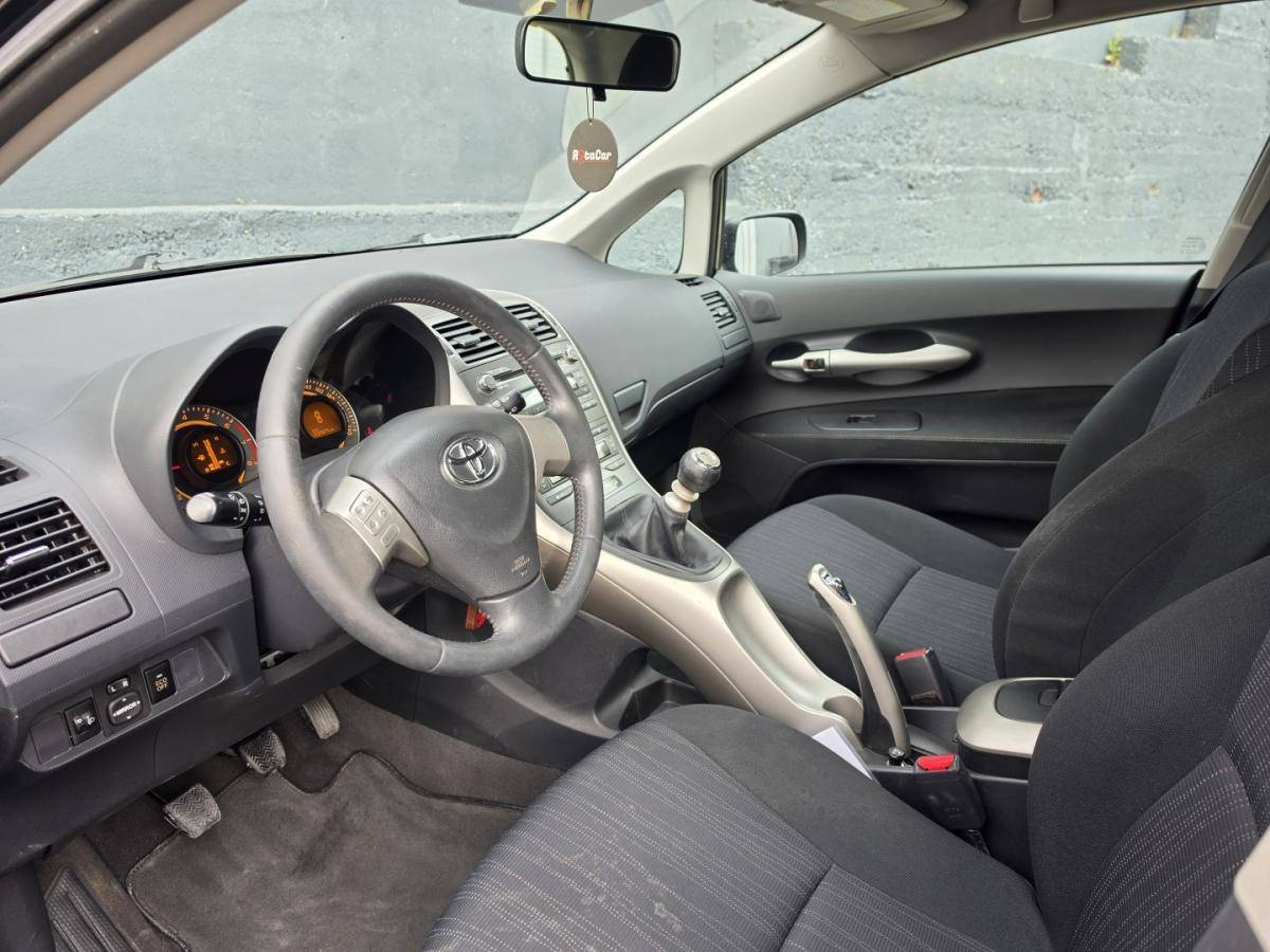 toyota-auris-2010-gasolina-1329cc