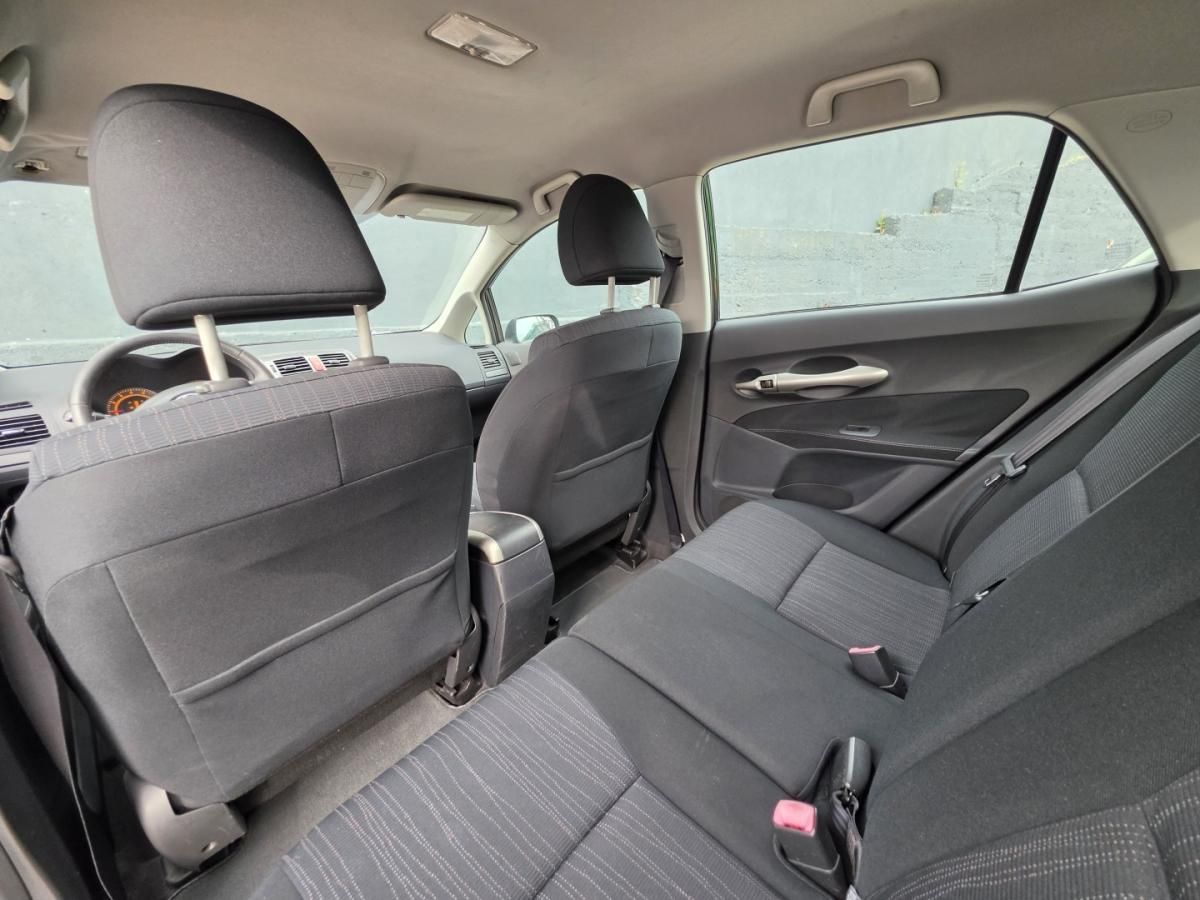 toyota-auris-2010-gasolina-1329cc