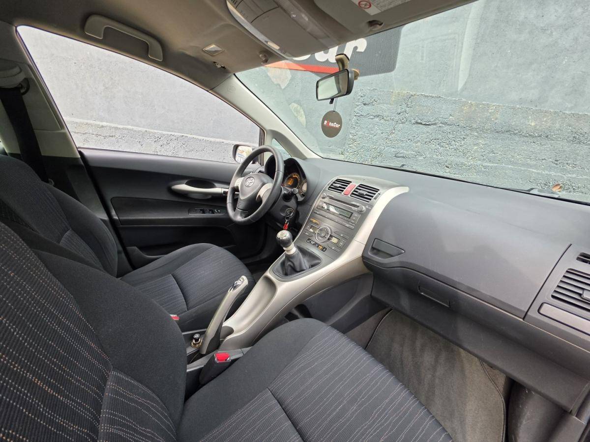 toyota-auris-2010-gasolina-1329cc
